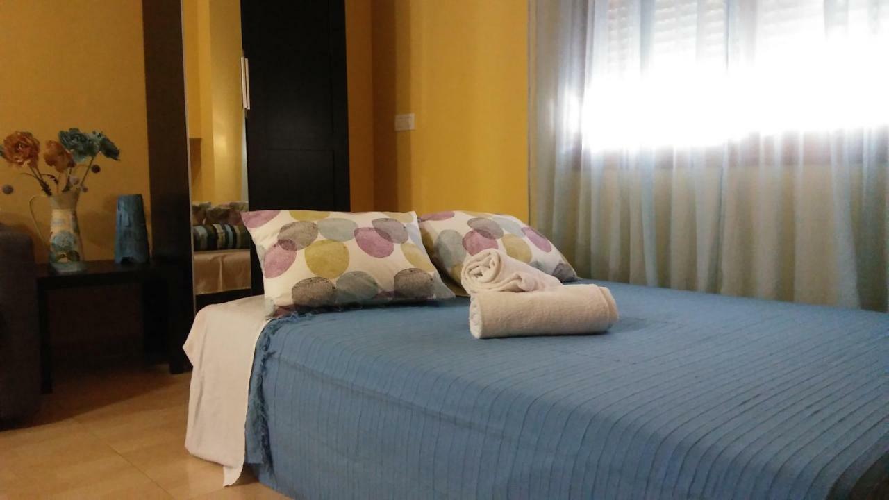 Apartamento Domingo Lozano มาลากา ภายนอก รูปภาพ