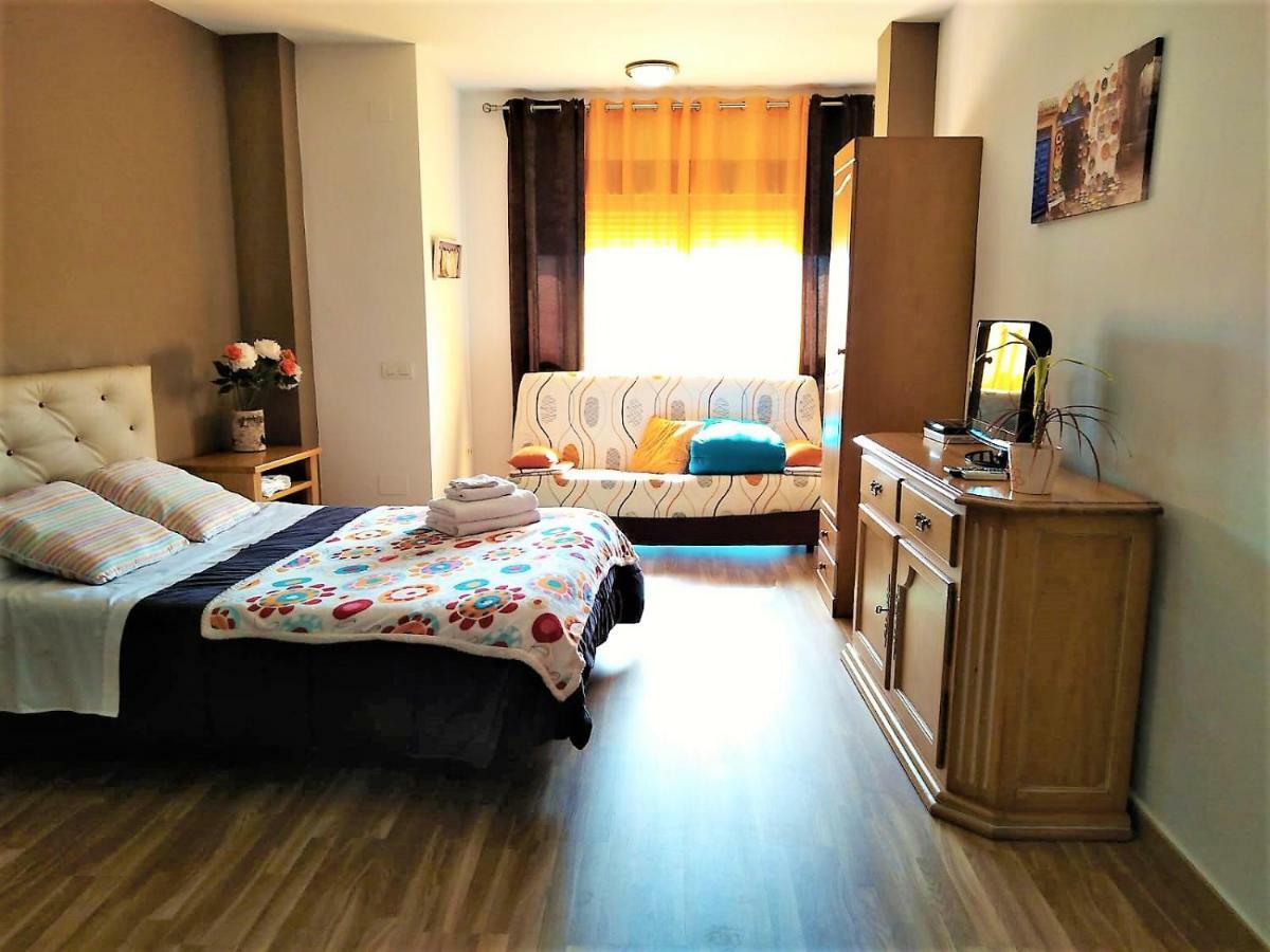 Apartamento Domingo Lozano มาลากา ภายนอก รูปภาพ