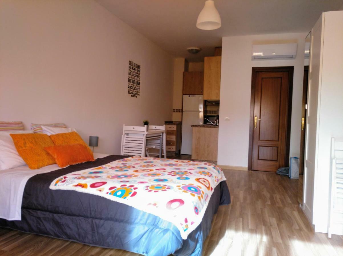 Apartamento Domingo Lozano มาลากา ภายนอก รูปภาพ