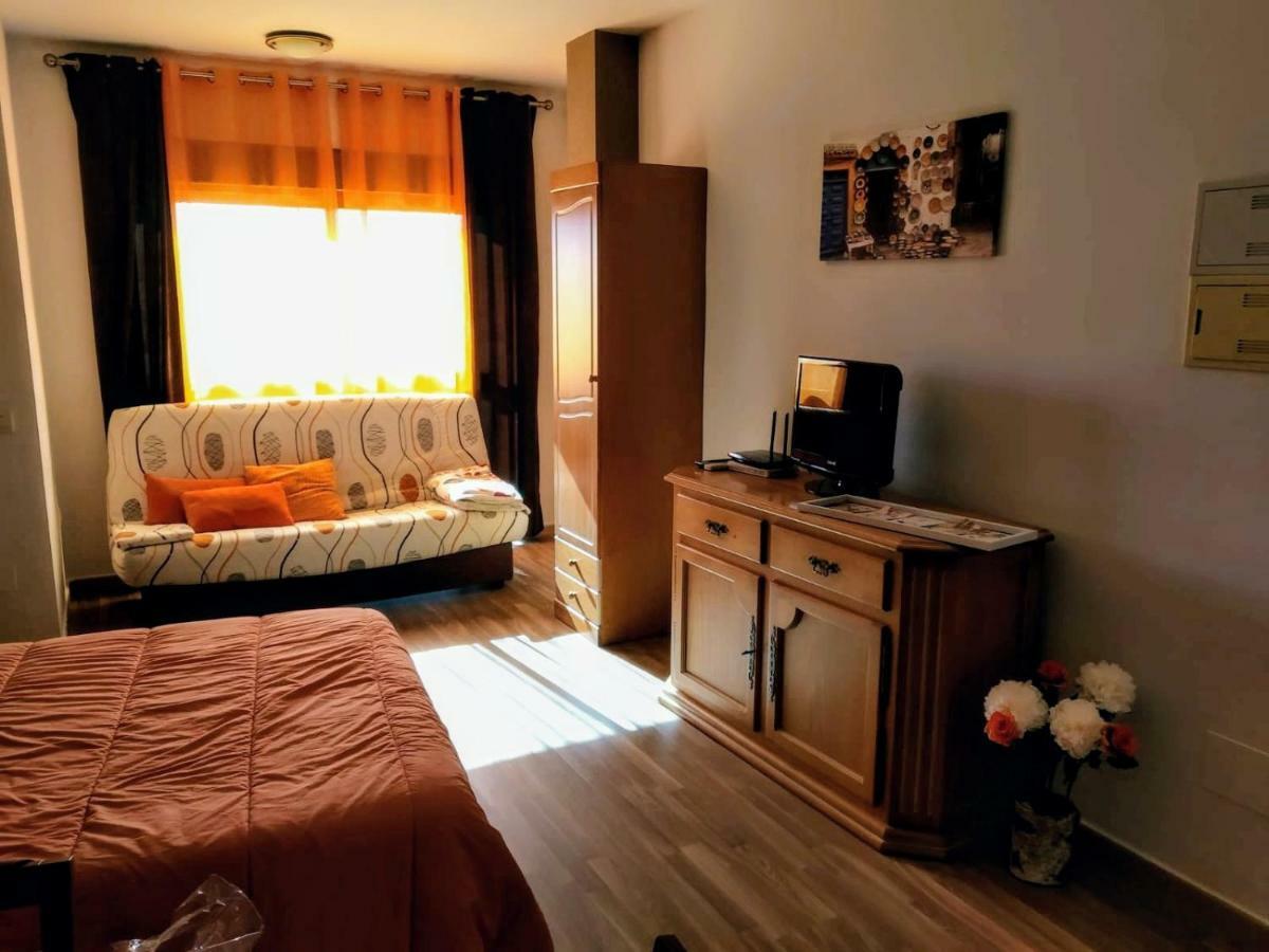 Apartamento Domingo Lozano มาลากา ภายนอก รูปภาพ